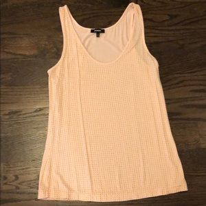 Lgt pink / blush and small 3D gold studs tank. S